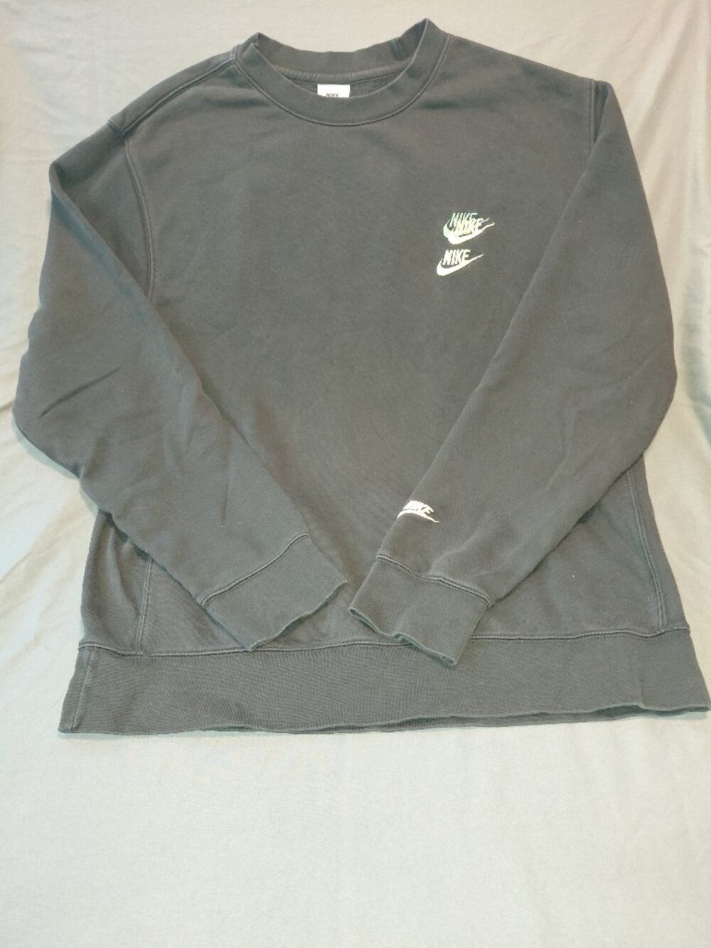 Nike Multi Logo Embroidered Pullover Crewneck Sweatshirt Large
